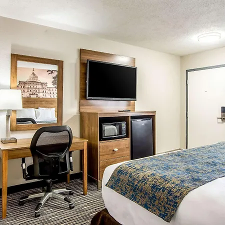 Hotel Clarion Pointe East Lansing University Area Extérieur photo
